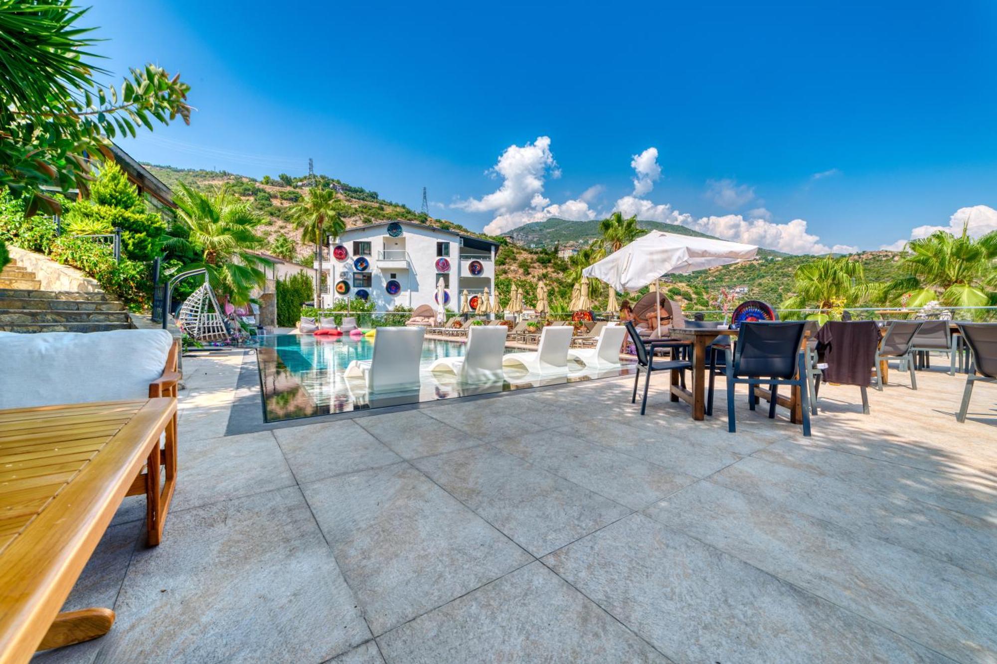Illusion & Clubhotel - Adults Only 3*